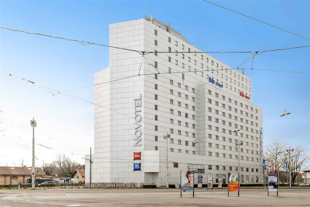 Hotel Ibis Expo 2*